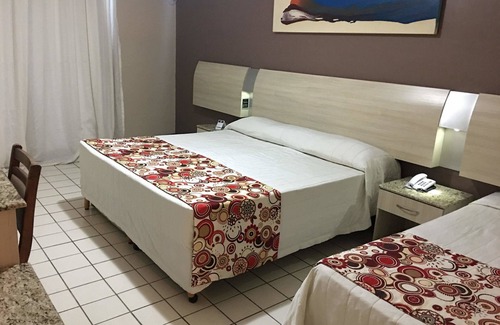 Taperapua Beach Hotel | Sueds Plaza