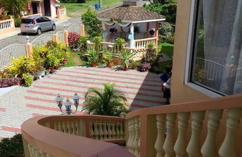 Black Rock Apartamento | Suelynda's Place - En el hermoso e histórico pueblo de Black Rock Tobago