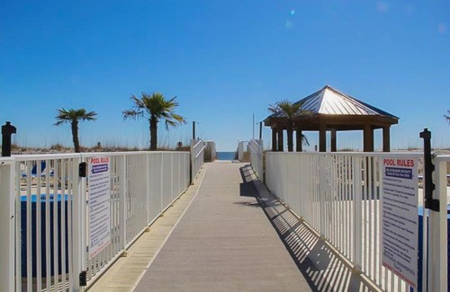 Orange Beach Hotel | Sugar Beach Condominiums
