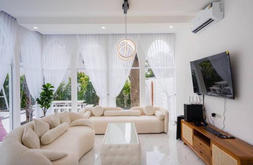 Cha-am Villa | Sugar beach pool villa Cha-am บ้านพักชะอำ พูลวิลล่าชะอำ ใกล้ทะเล