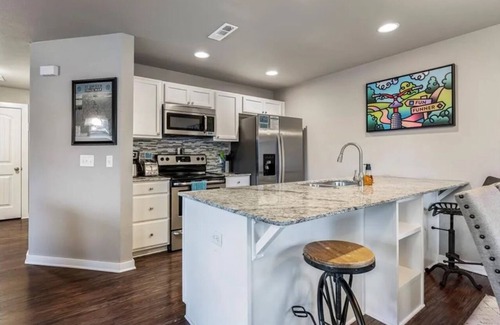 Bella Vista Casa | Sugar Creek Treehouse - 0.25 mi to Trails, Golf