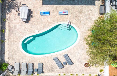 Village of Sugar Beach Casa | Sugar Hill Hang by Stay on 30A- Pool, Bikes, Golf Cart