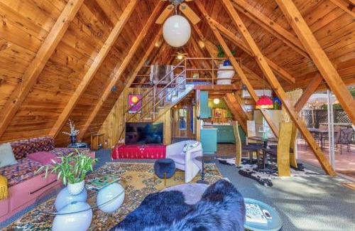 Oakhurst Casa | Sugar Pine Haus- A Frame Cabin w/Hot Tub