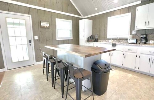 Ten Mile Casa | Sugarwood Boathouse