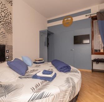 San Vincenzo Villa | Suit Dante