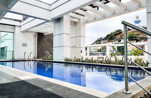 Puerto Santa Ana Apartamento | Suit de lujo con piscina y jacuzzi en Puerto Santa Ana