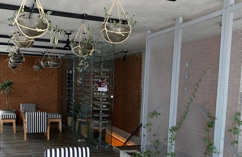 Zona 16 Apartamento | Apto. Lujoso frente a Ciudad de Cayala