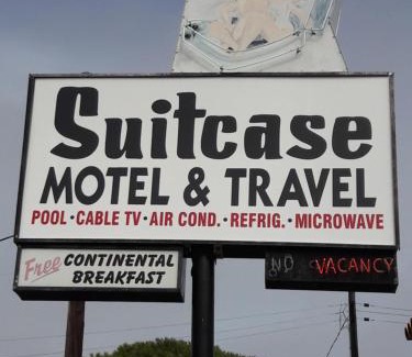 North Wildwood Hotel | Suitcase Motel & Travel