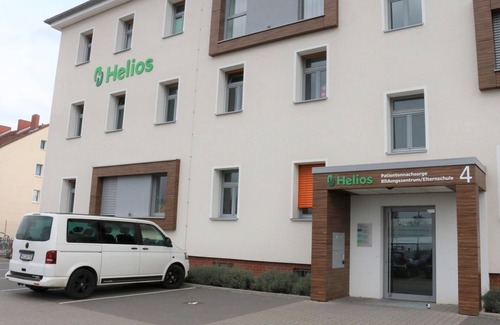 Oststadt/Stadtfeld Apartamento | Suite / 2 double rooms with shared bathroom (electrically adjustable beds)