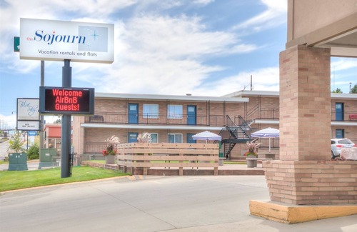 Rapid City Apartamento | Suite 217 - 1BR Apartment | 1 Bed, 1 Bath