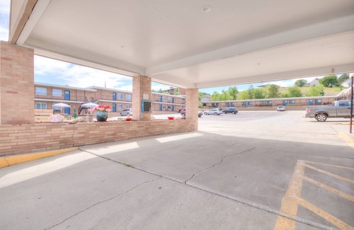 Rapid City Apartamento | Suite 217 - 1BR Apartment | 1 Bed, 1 Bath