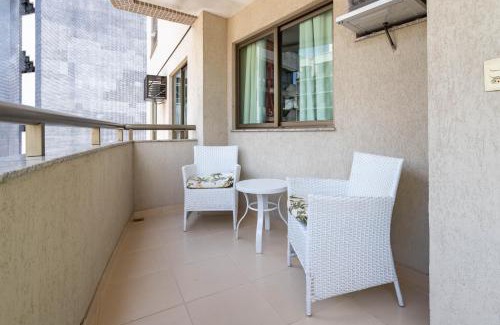 Niteroi Apartamento | Suite, 2quartos, cozinha completa, varandão, 2 vagas de garagem