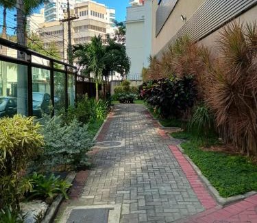 Niteroi Apartamento | Suite, 2quartos, cozinha completa, varandão, 2 vagas de garagem