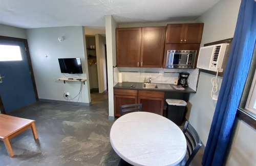 Rapid City Apartamento | Suite 305 - 1 BR Apartment | 1 Bed, 1 Bath