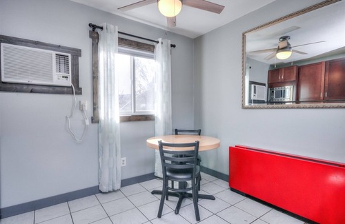 Rapid City Apartamento | Suite 312 - 1BR Apartment | 1 Bed, 1 Bath