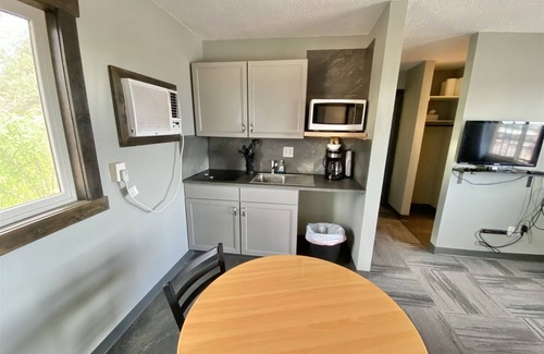 Rapid City Apartamento | Suite 313 - 2nd Floor | 1 Bed, 1 Bath
