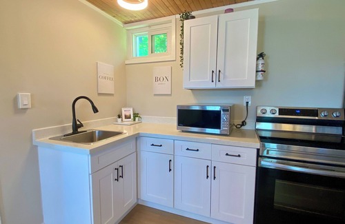 Bluewater Apartamento | Suite 4 - Relax in beautiful Bayfield - Only 15min from Grand Bend