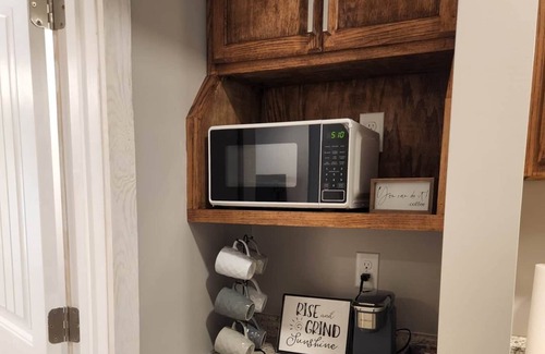 Rawl Apartamento | Suite 4 @RidgeRunners~ 1 mile to Hatfield McCoy Trail Head #1