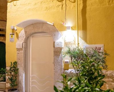 Bisceglie Cama Y Desayuno | Suite Albatros - Luxury Room
