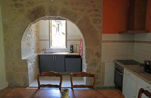 Entraygues-sur-Truyere Apartamento | Suite avec vue panoramique sur la Truyère