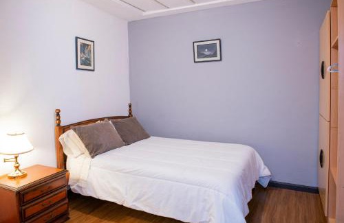 Huayna-Capac Apartamento | Suite bien ubicada con entrada independiente