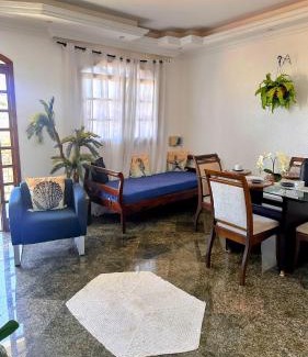 Belo Horizonte Casa | Suite casal com frigobar