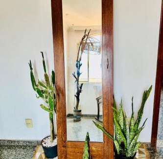 Belo Horizonte Casa | Suite casal com frigobar
