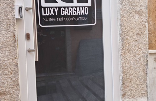San Giovanni Rotondo Apartamento | Suite con Vasca Idromassaggio nel cuore antico di San Giovanni Rotondo