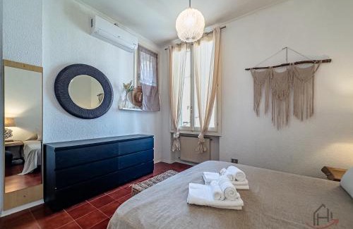Varazze Apartamento | Suite con Piscina - Free Garage - Aria Condizionata - Smart TV