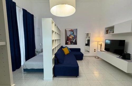 Frattamaggiore Apartamento | suite cubè al centro storico vicino la scuola Vespucci con parcheggio su richiesta