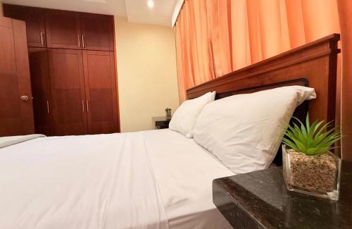 Machala Apartamento | Suite de Lujo con Piscina en la Zona Más Exclusiva de Machala