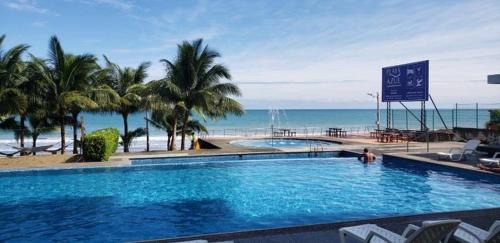 Tonsupa Apartamento | Suite de Lujo en Resort Playa Azul, Tonsupa