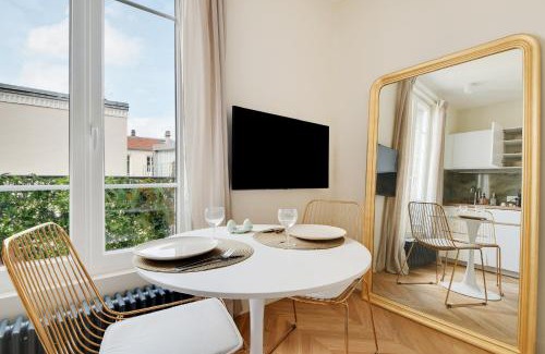 Silly-Gallieni Apartamento | Suite Deluxe 2 by Les Maisons de Charloc Homes
