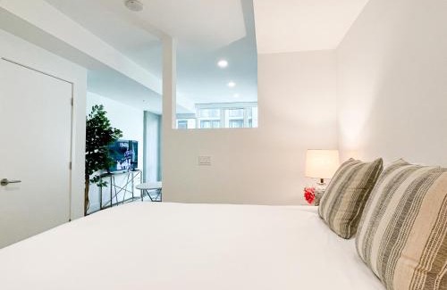 Historic Core Apartamento | Suite Downtown Pool and Gym Access