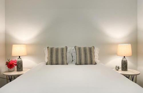 Historic Core Apartamento | Suite Downtown Pool and Gym Access