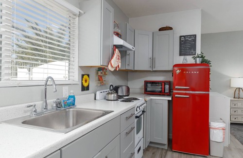 Royal Crest Rancheros Apartamento | Suite Dreams in Sin City - Studio Just 10 minutes to The Strip