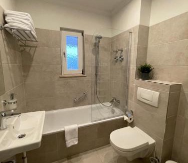 Eisenach Apartamento | SUITE EISENACH direkt am Bahnhof