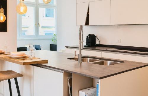 Barriera Vecchia-San Giacomo Apartamento | Suite Enes Terrazza con vista e relax in centro città