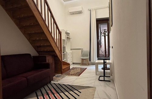 San Lorenzo Apartamento | Suite Home Relax: Shelter/Privacy/Quite/TourGuide