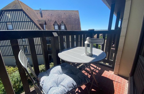 Blonville-sur-Mer Apartamento | Suite Hotel at the foot of the sea. Blonville / Mer