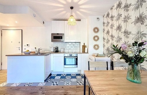 Antibes Apartamento | Suite Jardin Signature - 2P & Pool - Beach 3km