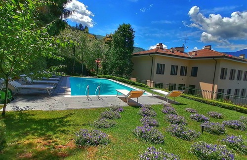 Riva Apartamento | Suite "Lavarello" at 2 steps from the lake with private dehor, lounge bar and swimming pool