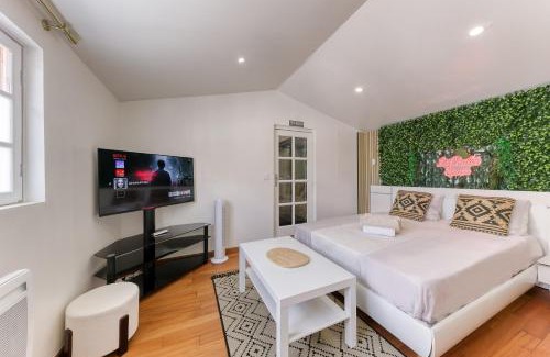 Vaujours Chalet De Esquí | Suite Loveroom Close to CDG and Disneyland Paris