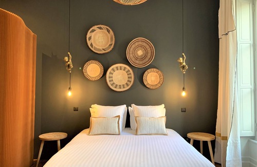 Bordeaux City Centre Cama Y Desayuno | Suite MASSAI MARA ideal para 4 personas