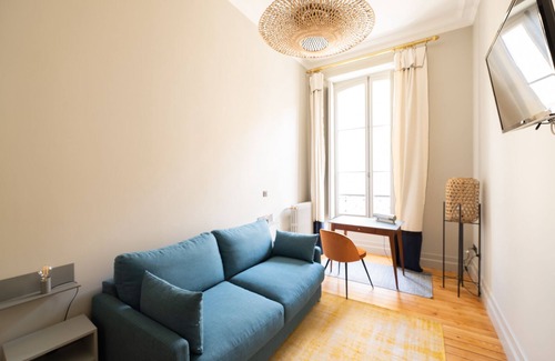 Bordeaux City Centre Cama Y Desayuno | Suite MASSAI MARA ideal para 4 personas