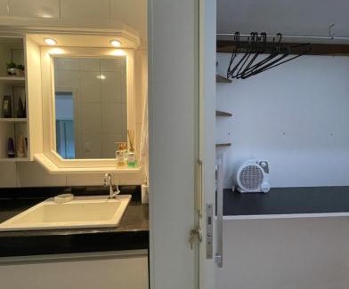 Doutor Pedrinho Casa | Suite no centro de Doutor Pedrinho
