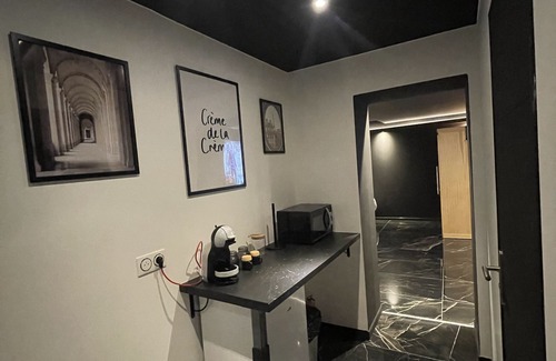 Saint-Jacques - Saint-Roch Apartamento | Suite Prestige Jacuzzi, Sauna, Netflix, Disney+