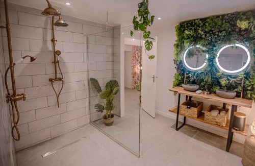 Montpellier City-Centre Apartamento | Suite romantique avec Jacuzzi - Hypercentre, Comédie