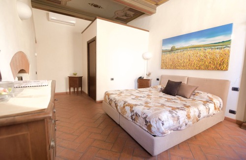 Quartiere di Porta Crucifera Cama Y Desayuno | SUITE DELUXE