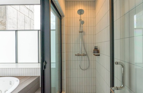 Atami Hotel | Suite Room91Nopets allowed1offsite parking lot / Atami Shizuoka
